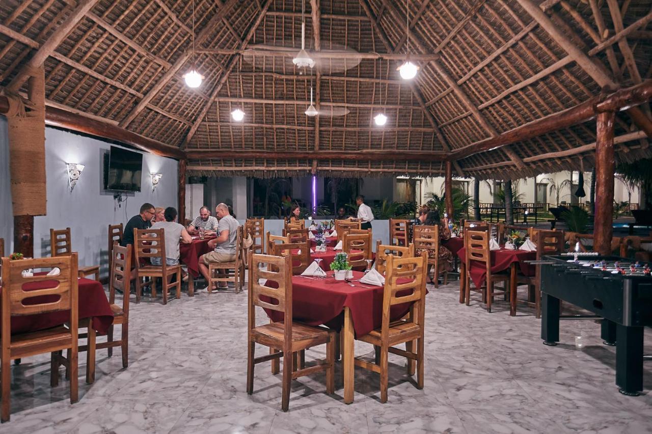Malika Nungwi Hotel Экстерьер фото